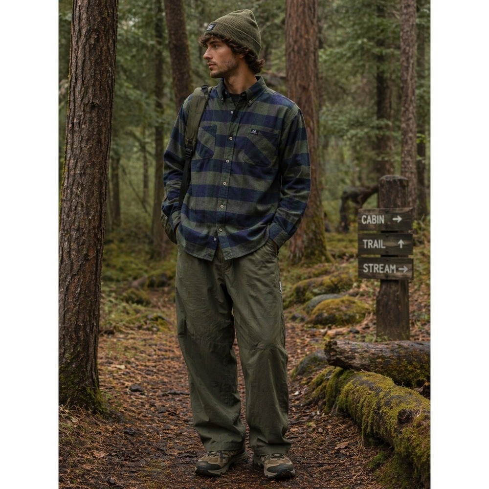 Realtree Willow Trails Flannel Shirt Mens Med Green Blue Plaid Gorpcore Workwear